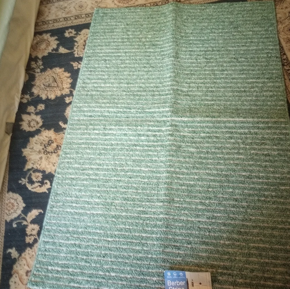 Mohawk home byBerber Stripe Accent Rugs